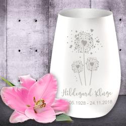 Windlicht/Gedenklicht mit Namen und Datum graviert weiß-silber