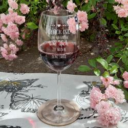 Individuell graviertes Rotweinglas Glück ist für die Freundin, Frau, Kollegin 