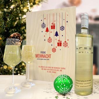 Geschenkholzbox mit zwei gravierten Gläsern und Wein zum Fest 
