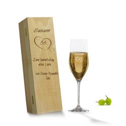 Geburtstag Sektglas in Holzkiste als Personalisierbares Geschenk 