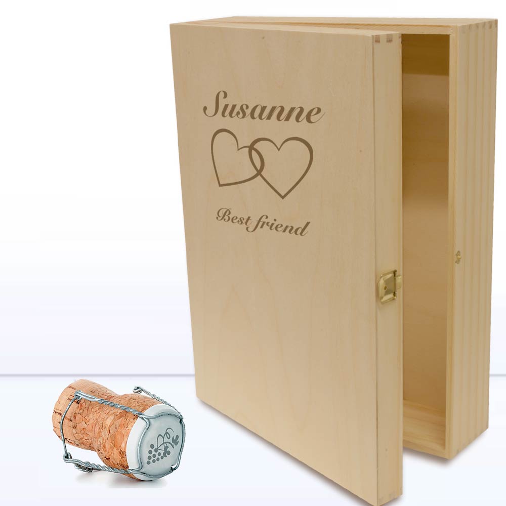 Holzbox mit Herzen für Geschenke graviert 
