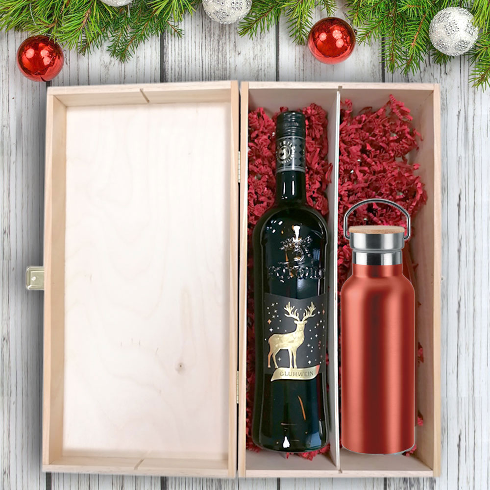 Edles Glühwein-Geschenk-Set mit gravierter Isolierflasche in Holzkiste mit rotem Glühwein