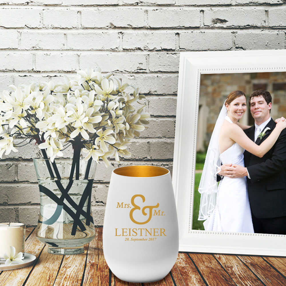 Trinkglas zur Hochzeit mit Ihrem Namen 