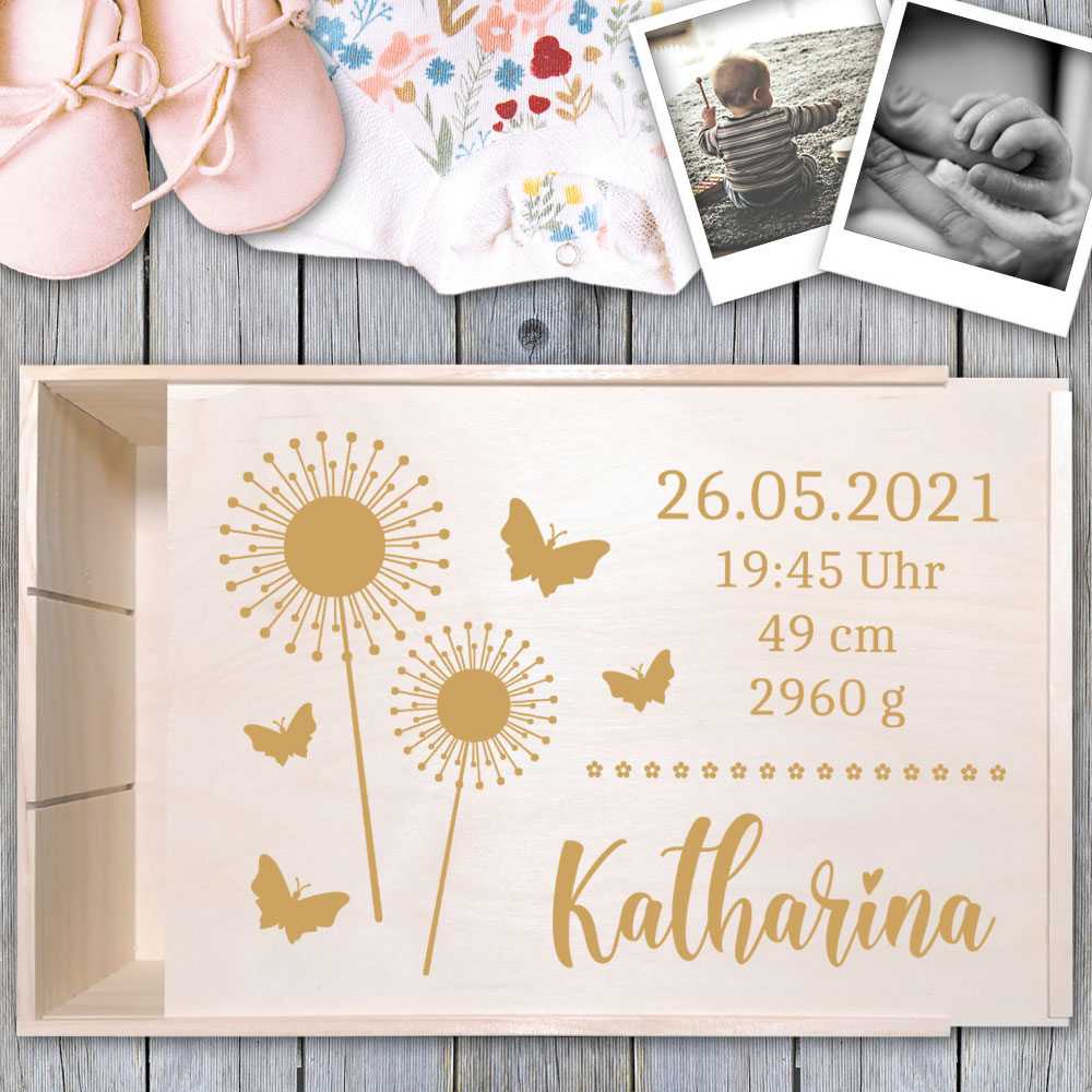 Erinnerungsbox "Pusteblume" für Babys - graviert mit Namen und Daten 