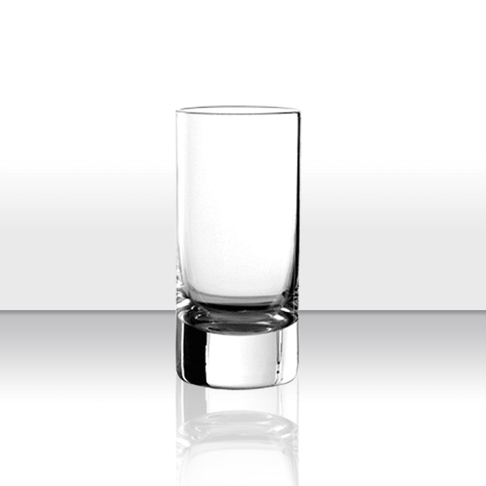 Schnapsglas mit Namen als Gastgeschenk zur Hochzeit 