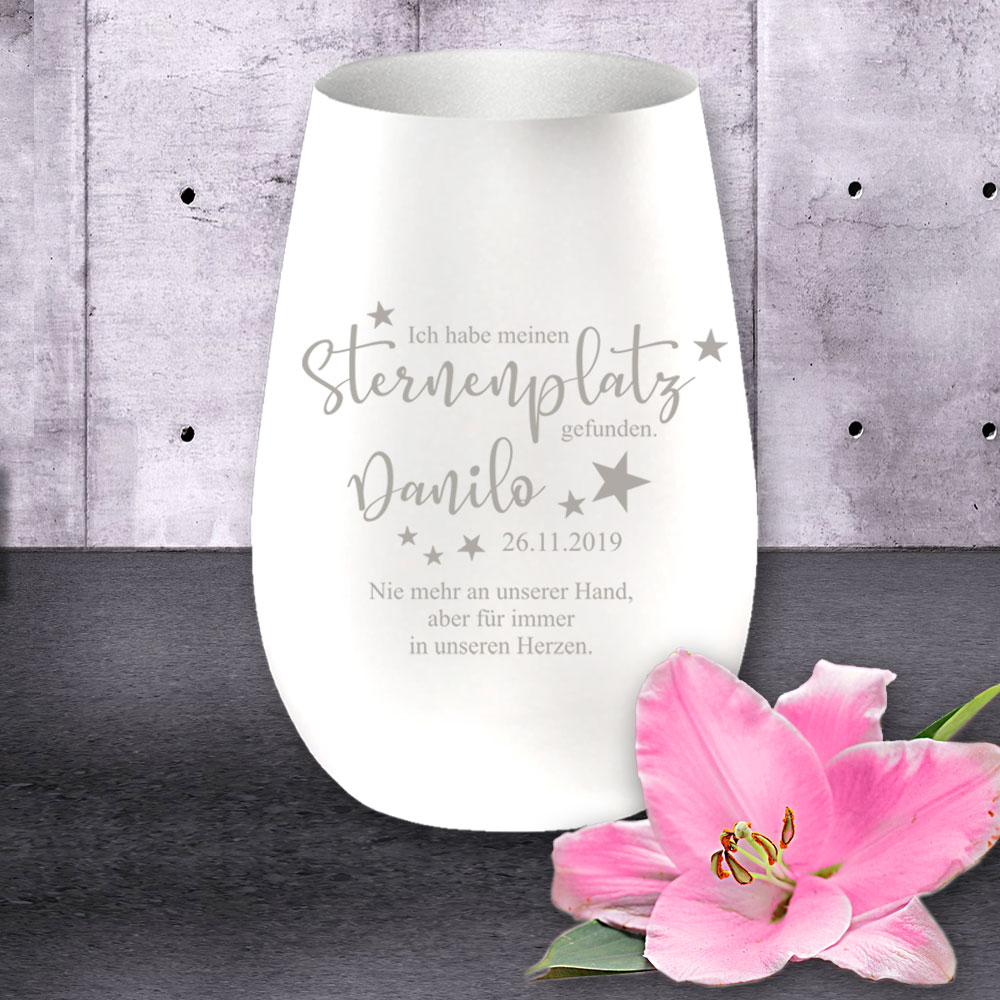 Windlicht/Gedenklicht Sterne mit Name, Datum und Wunschtext graviert 
